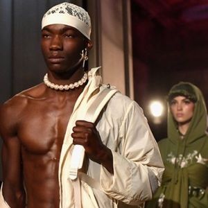 SOLD 🚫 Fenty Puma by Rihanna SS17 Unisex Vanilla Ice Lace Skull Cap